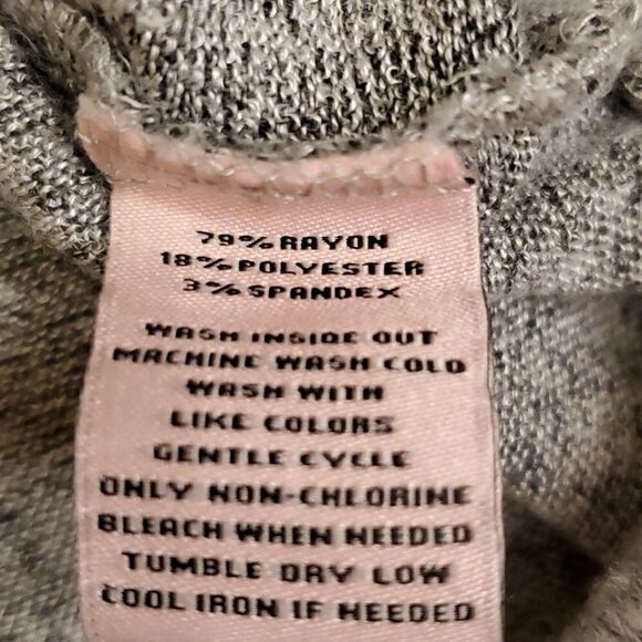 Juicy Couture gray with pearl detail gray sweater - Picture 6 of 9